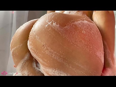 ❤️ Brunette Akuseweretsa maliseche ndi Vibrator mpaka Intense Orgasm mu Shower ️ pa ny.dewporn.ru ️❤