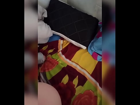 ❤️ Mnzanga amene ndimagona naye amakhala yekha kunyumba chifukwa mwamuna wake amapita kutchuthi ndipo ndimatenga mwaiwo kumuseweretsa ndikudzaza matako ake ndi mkaka. ️ pa ny.dewporn.ru ️❤